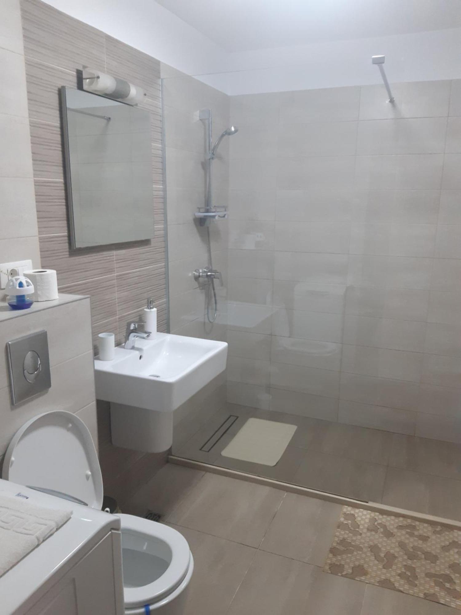 Apartament Marcel - Coresi Mall Braşov Extérieur photo